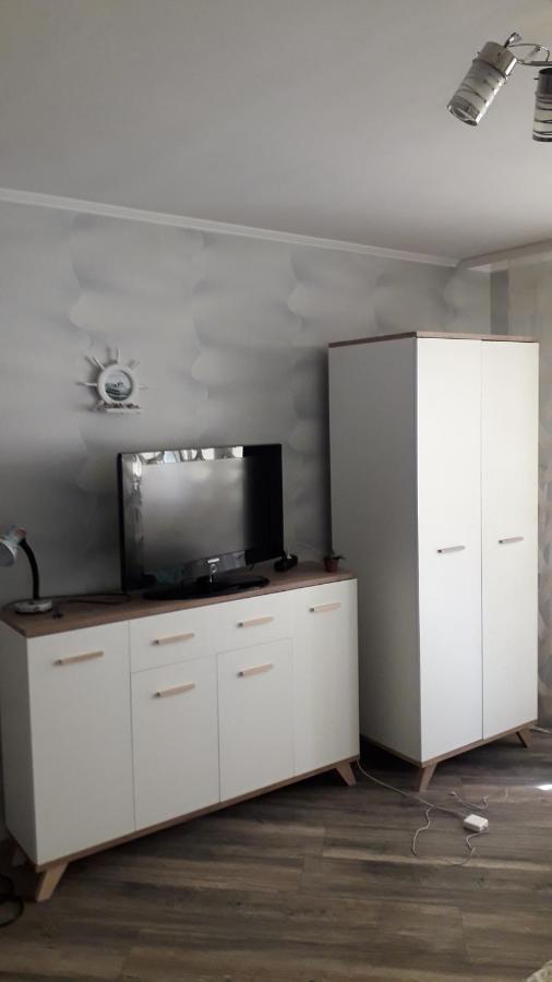 Siguldas Street Apartment In Ventspils Ngoại thất bức ảnh